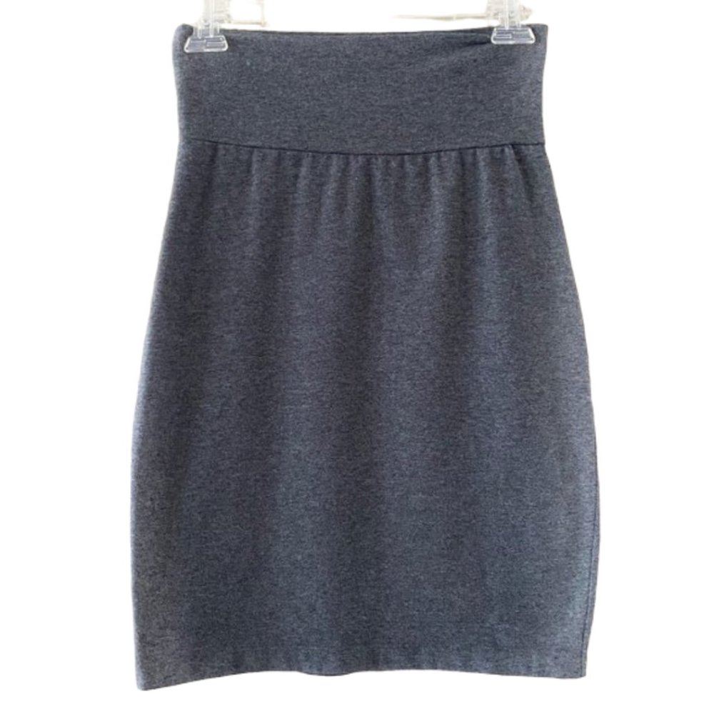 FOREVER 21 Gray Stretch Knit Pencil Skirt